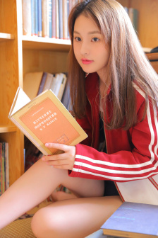 一吻二脱三床四吻胸